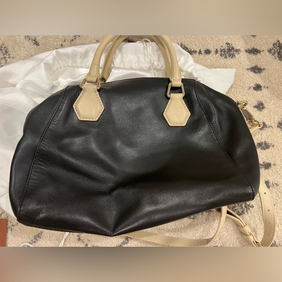 Kate Spade Purse - Picture 2 of 9